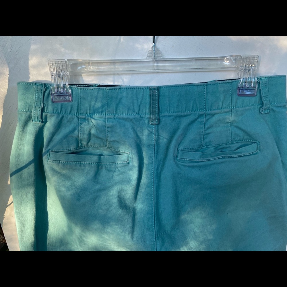 Capris - Picture 3 of 3